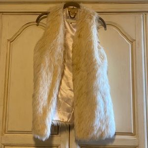 BB Dakota Fur Vest